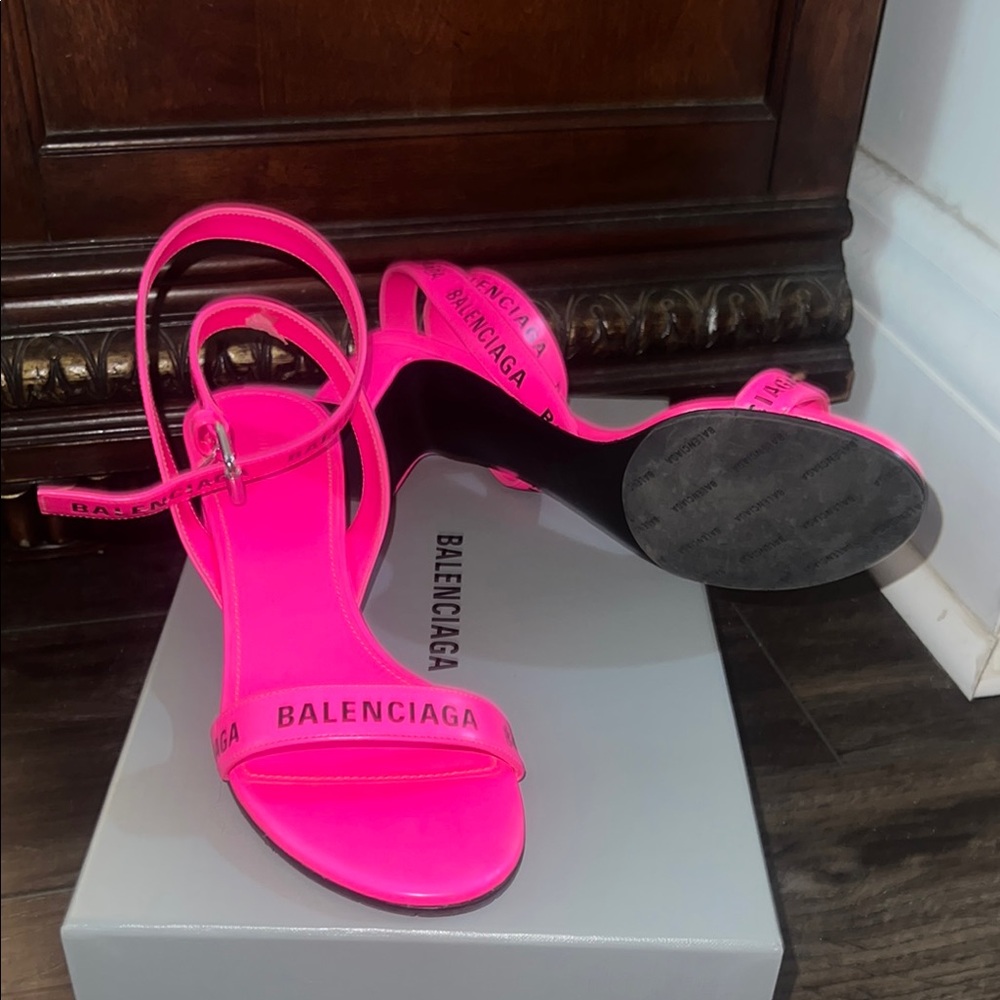 Balenciaga Women's Pink Sandals